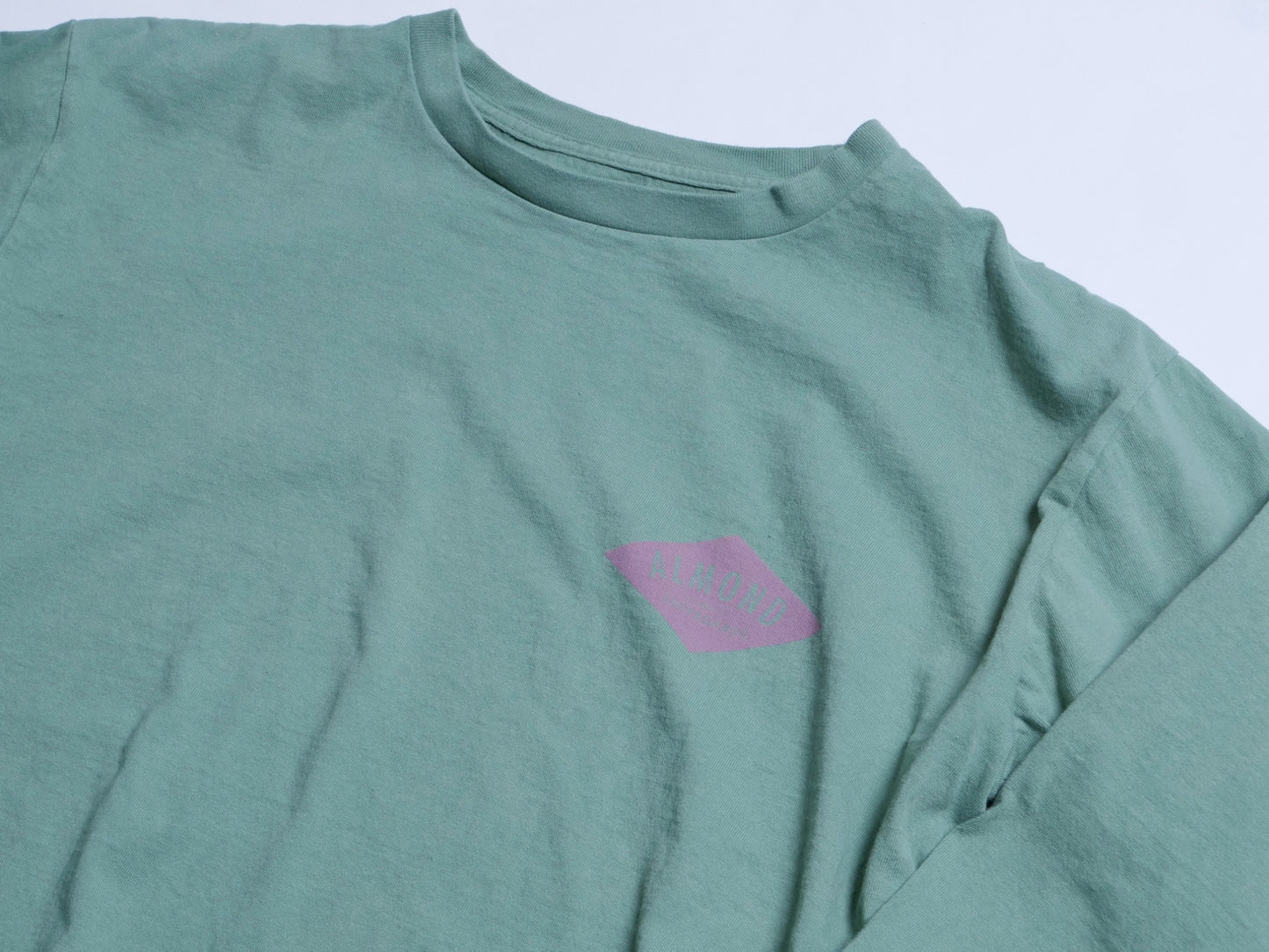 DECADES L/S TEE
